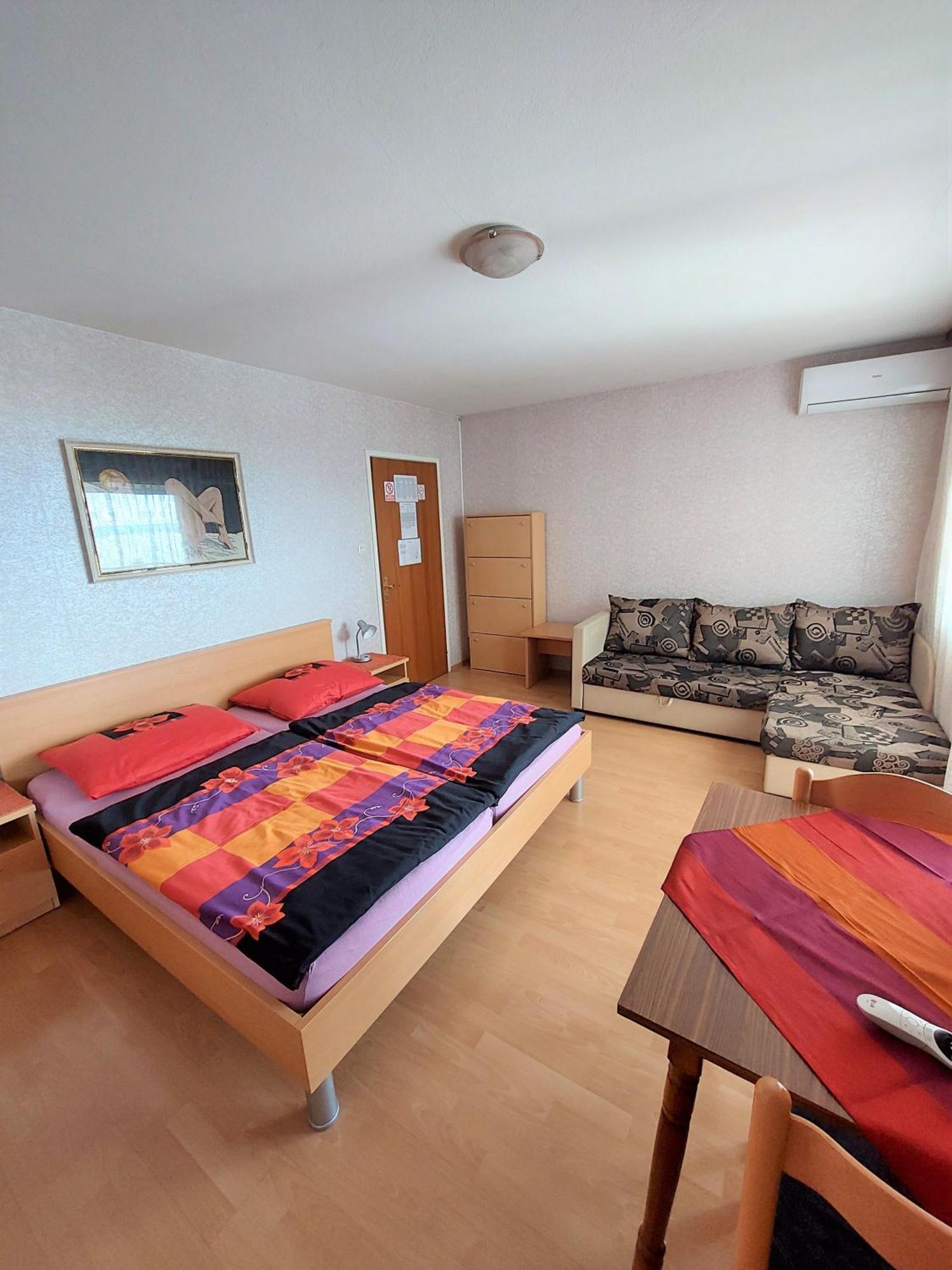 Sobe Crikvenica 29926 - Mileva Hotel Kamer foto